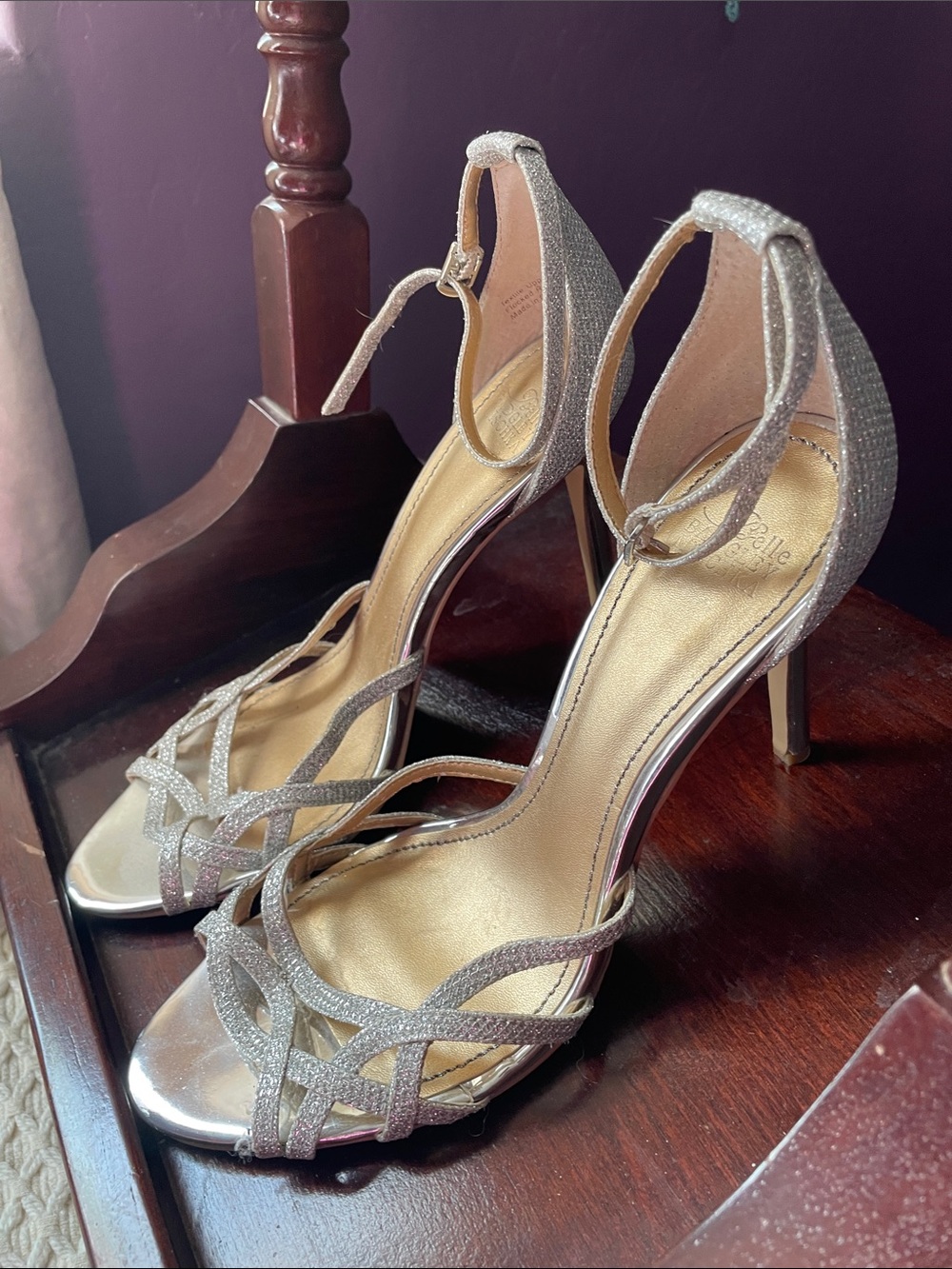 BELLE BADGLEY MISCHKA SILVER SANDAL
